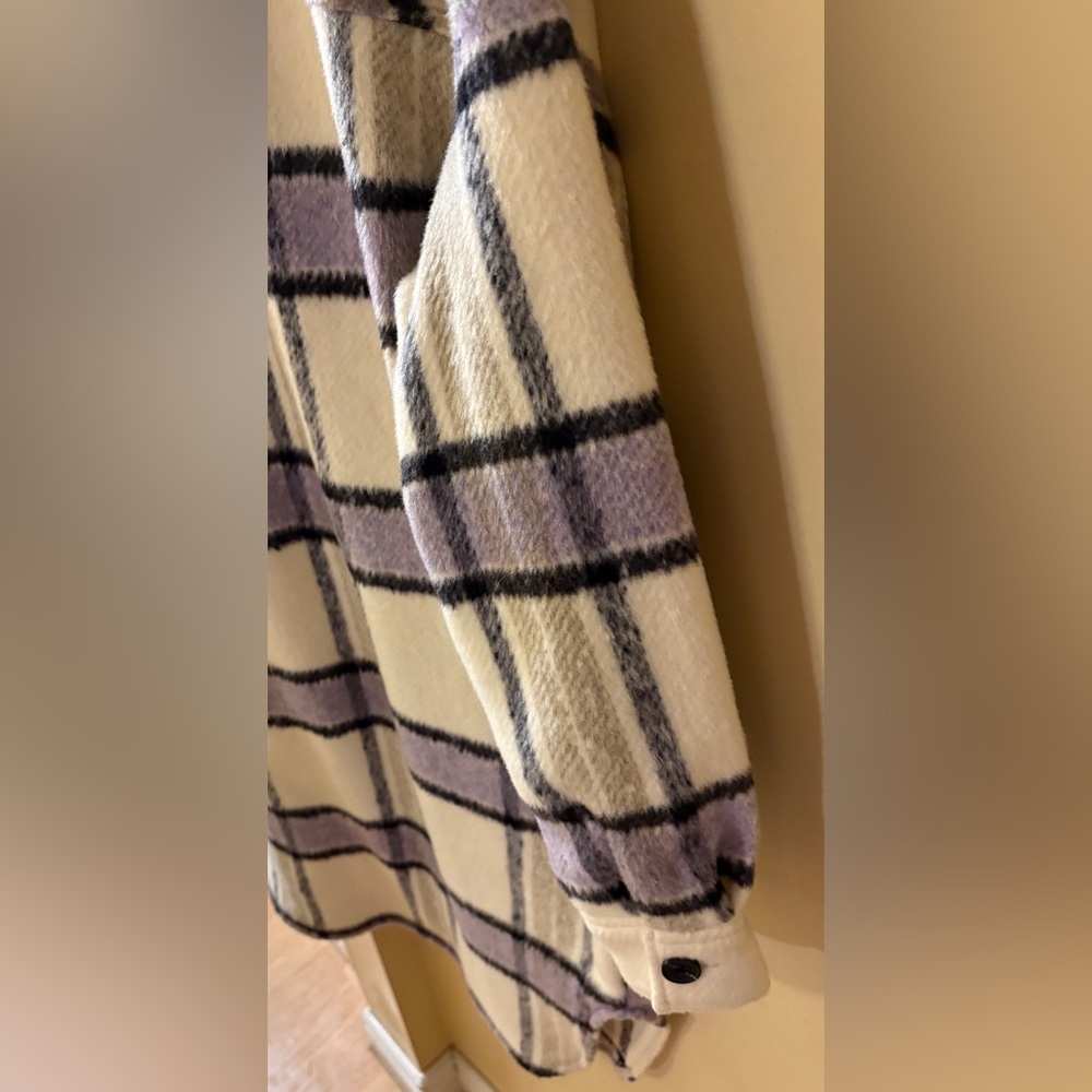 Vero Moda Cream and Purple Plaid Teddy Jacket - Picture 6 of 16